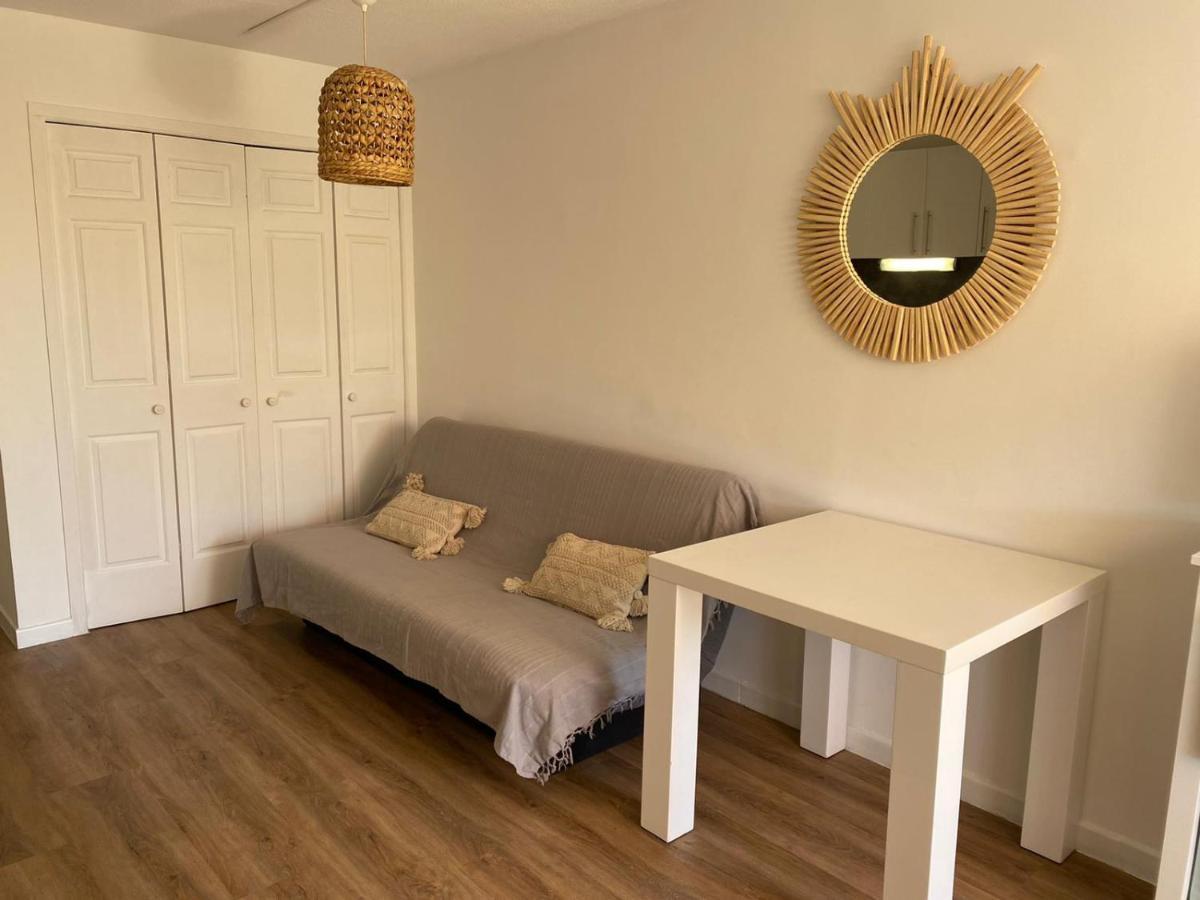 Agreable Studio Cabine A 5 Min A Pied De La Plage Le Grau-du-Roi Εξωτερικό φωτογραφία